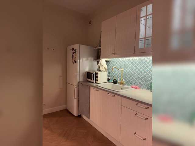 Foto porno --SATIVA-- se dezbraca la web pe BongaCams pe KUR.ro