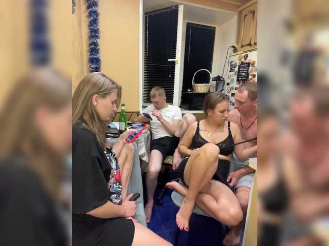 Foto porno Ganduri murdare cu -Breid-1 pe KUR.ro