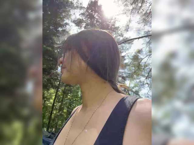 Foto porno -Breid-1 se dezbraca la web pe BongaCams pe KUR.ro
