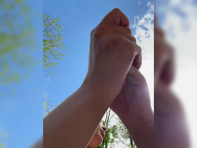 Foto porno -EmilyBaby- se dezbraca la web pe BongaCams pe KUR.ro