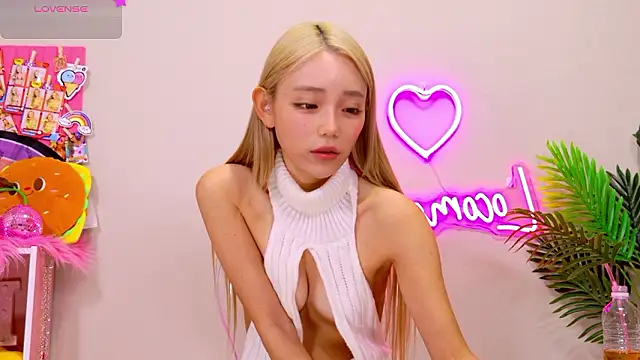 Foto porno Ganduri murdare cu -LOCOMOCO- pe KUR.ro