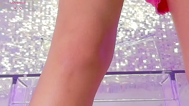 Foto porno Fantezii cu -LOCOMOCO- pe StripChat pe KUR.ro