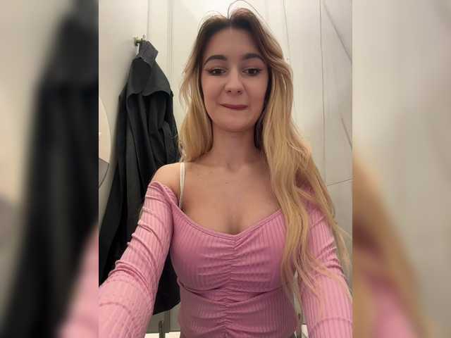 Foto porno Ganduri murdare cu -Lana-Chester- pe KUR.ro