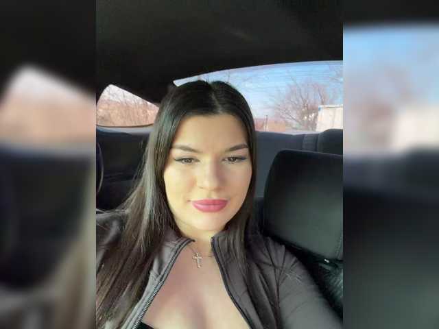 Foto porno -MaybeBaby- se dezbraca la web pe BongaCams pe KUR.ro