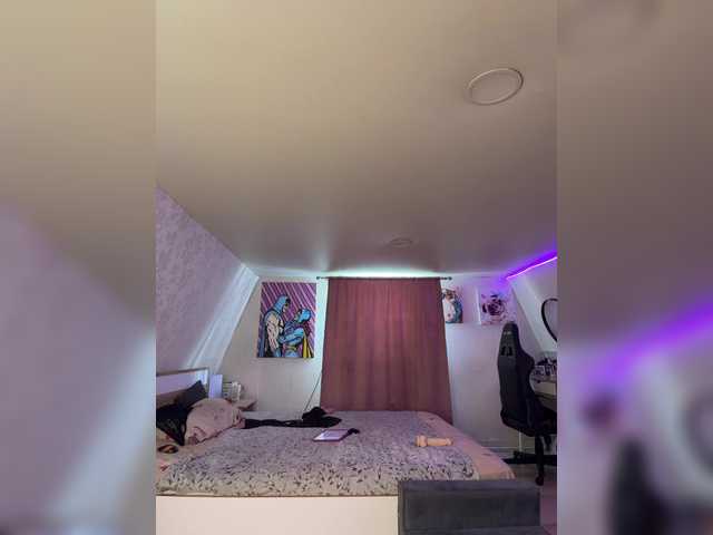 Foto porno -MaybeBaby- se dezbraca la web pe BongaCams pe KUR.ro