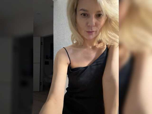 Foto porno -Molly- descoperita pe video chat pe KUR.ro