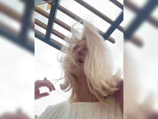 Foto porno Nebunii pe chat marca -Molly- pe KUR.ro