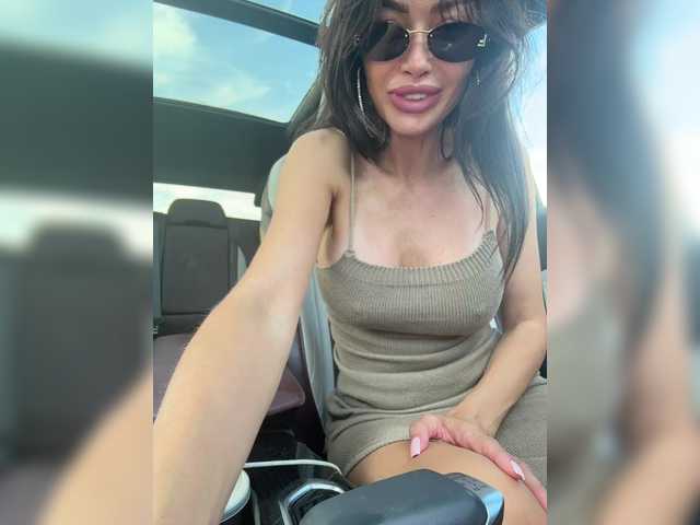 Foto porno -NIRVANA- ne arata tot la camera pe KUR.ro
