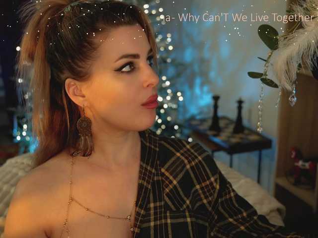 Foto porno -Queen-Maria- se dezbraca la web pe BongaCams pe KUR.ro