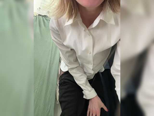 Foto porno Fantezii cu -SweetLady- pe BongaCams pe KUR.ro