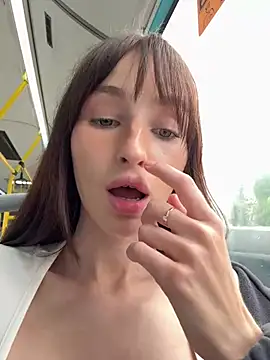 Foto porno Discutii intime cu -missbehaving- pe KUR.ro