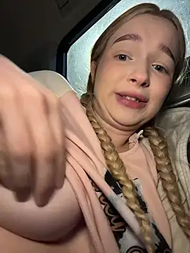 Foto porno Discutii intime cu -teenytiny- pe KUR.ro