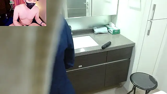 Foto porno Discutii intime cu -victory-fox pe KUR.ro