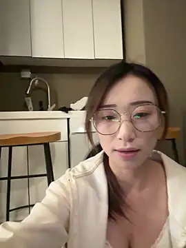 Foto porno Ce sexy este 202509yoyo pe KUR.ro