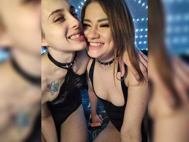 Foto porno Nebunii pe chat marca 2Laski2 pe KUR.ro