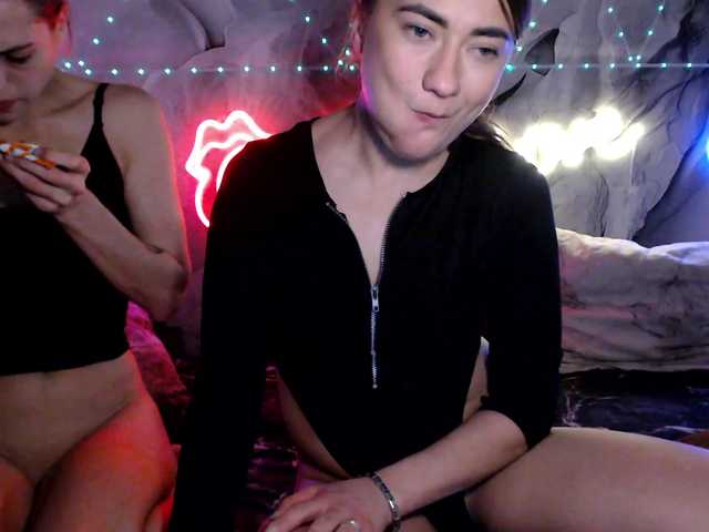 Foto porno Nebunii pe chat marca 2Laski2 pe KUR.ro