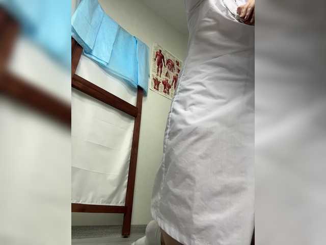 Foto porno Ce sexy este Adelaida1001 pe KUR.ro