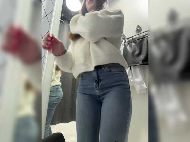 Foto porno Ce sexy este Adelaida1001 pe KUR.ro