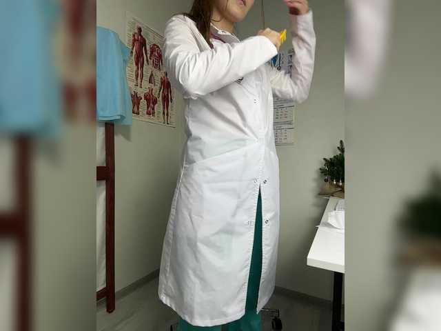 Foto porno Ce sexy este Adelaida1001 pe KUR.ro