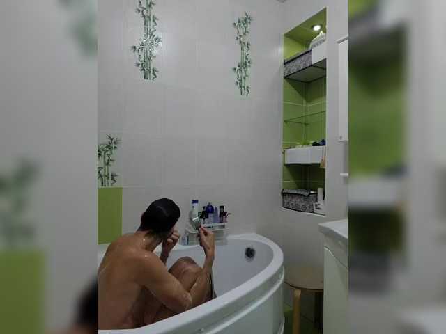 Foto porno Alex80-201 descoperita pe video chat pe KUR.ro