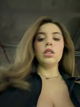 Foto porno Fantezii cu Alirawrz pe StripChat pe KUR.ro