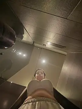 Foto porno Fantezii cu Alirawrz pe StripChat pe KUR.ro