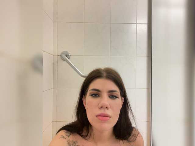 Foto porno Nebunii pe chat marca AlissaLexx pe KUR.ro