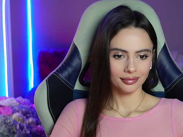 Foto porno Ce sexy este Allla pe KUR.ro