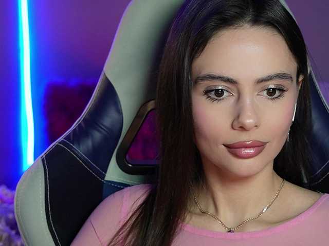 Foto porno Ce sexy este Allla pe KUR.ro