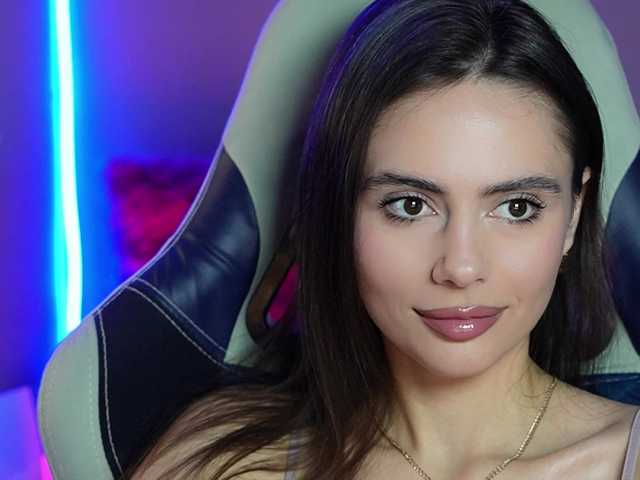 Foto porno Ce sexy este Allla pe KUR.ro