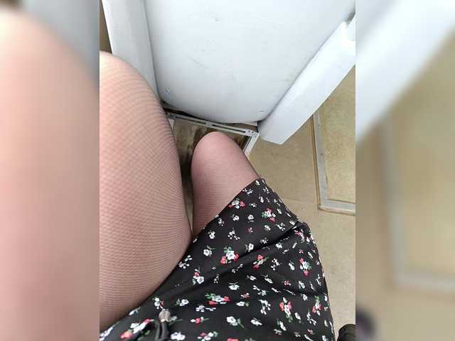 Foto porno Angelia22 se dezbraca la web pe BongaCams pe KUR.ro