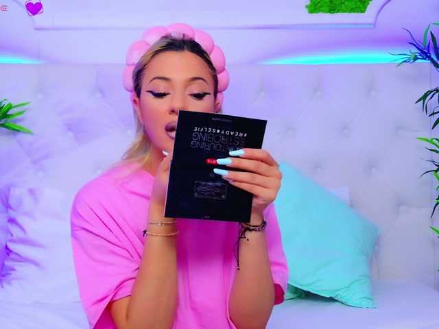 Foto porno AriannaSins descoperita pe video chat pe KUR.ro