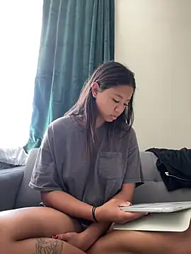 Foto porno Ce sexy este AshleyLoveee pe KUR.ro