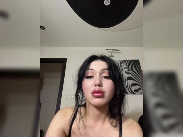 Foto porno Ce sexy este Asian-Hunter pe KUR.ro