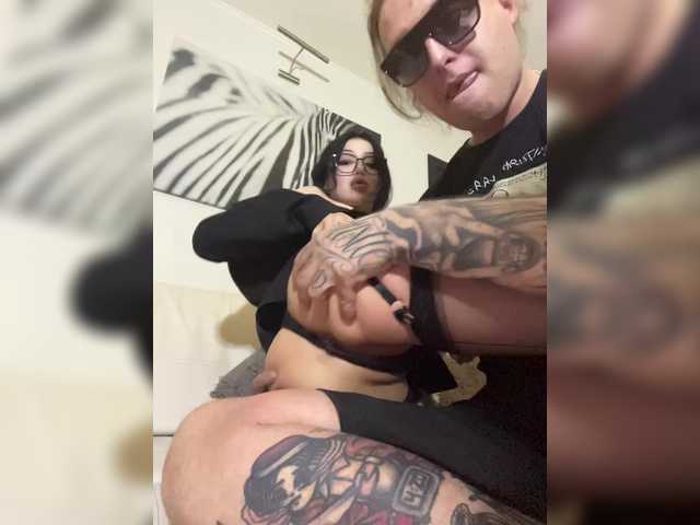 Foto porno Asian-Hunter se dezbraca la web pe BongaCams pe KUR.ro