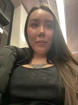 Foto porno Nebunii pe chat marca Asian_Asami pe KUR.ro