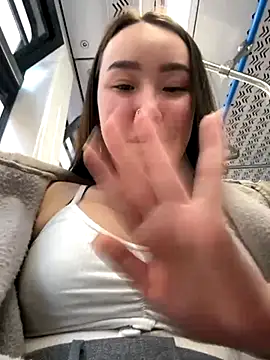 Foto porno Ganduri murdare cu Asian_Asami pe KUR.ro