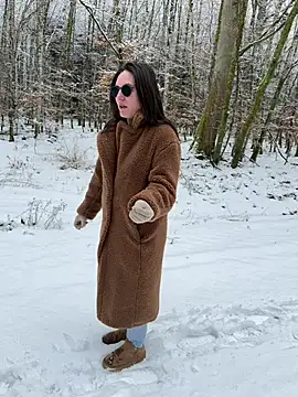 Foto porno AvaFlowers6 ne arata tot la camera pe KUR.ro