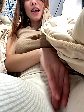 Foto porno Sex online cu BallerinaCappuccino_ pe KUR.ro