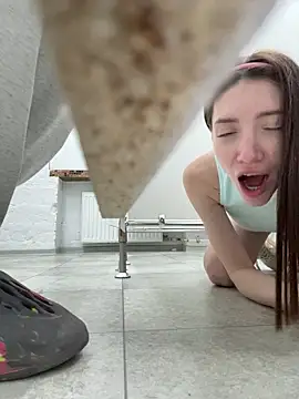 Foto porno Sex online cu BallerinaCappuccino_ pe KUR.ro