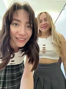 Foto porno Sex online cu BallerinaCappuccino_ pe KUR.ro