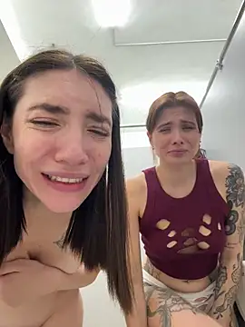 Foto porno Sex online cu BallerinaCappuccino_ pe KUR.ro