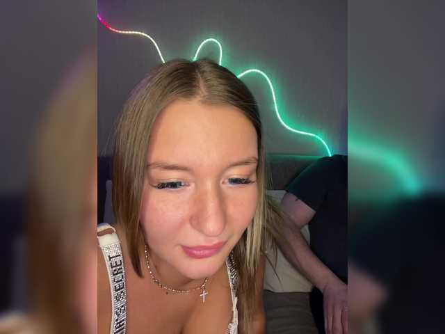 Foto porno Nebunii pe chat marca BarbieandKen pe KUR.ro