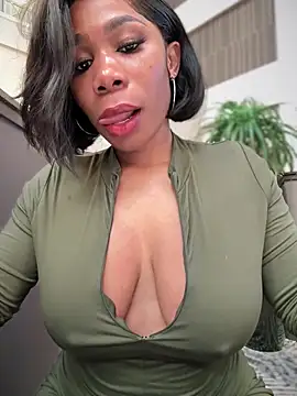 Foto porno Discutii intime cu Belle___ pe KUR.ro