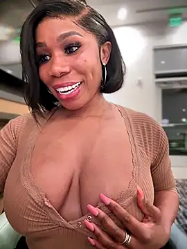 Foto porno Discutii intime cu Belle___ pe KUR.ro