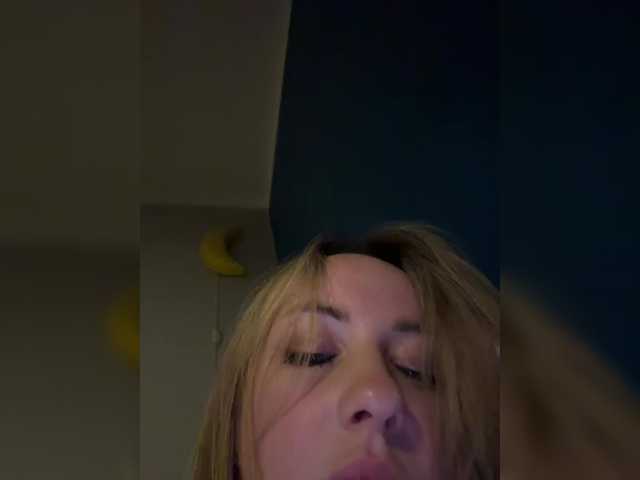 Foto porno Sex online cu BiteAndBloom pe KUR.ro