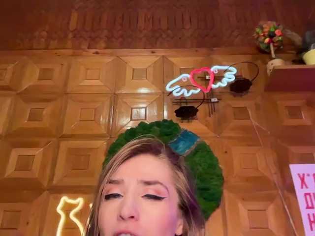 Foto porno Nebunii pe chat marca CandyBoom pe KUR.ro