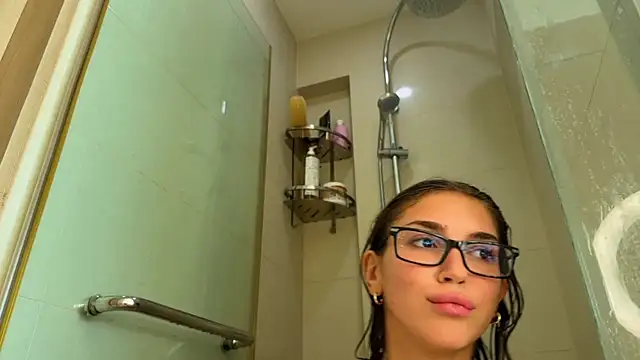 Foto erotica #488381 pe KUR.ro