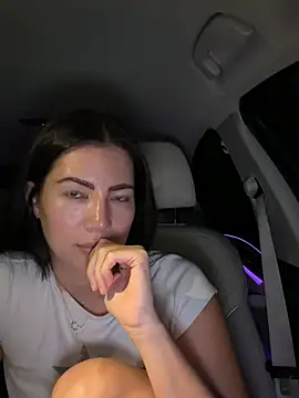 Foto porno ClaireBree descoperita pe video chat pe KUR.ro