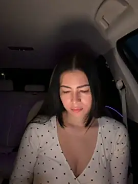 Foto porno ClaireBree descoperita pe video chat pe KUR.ro